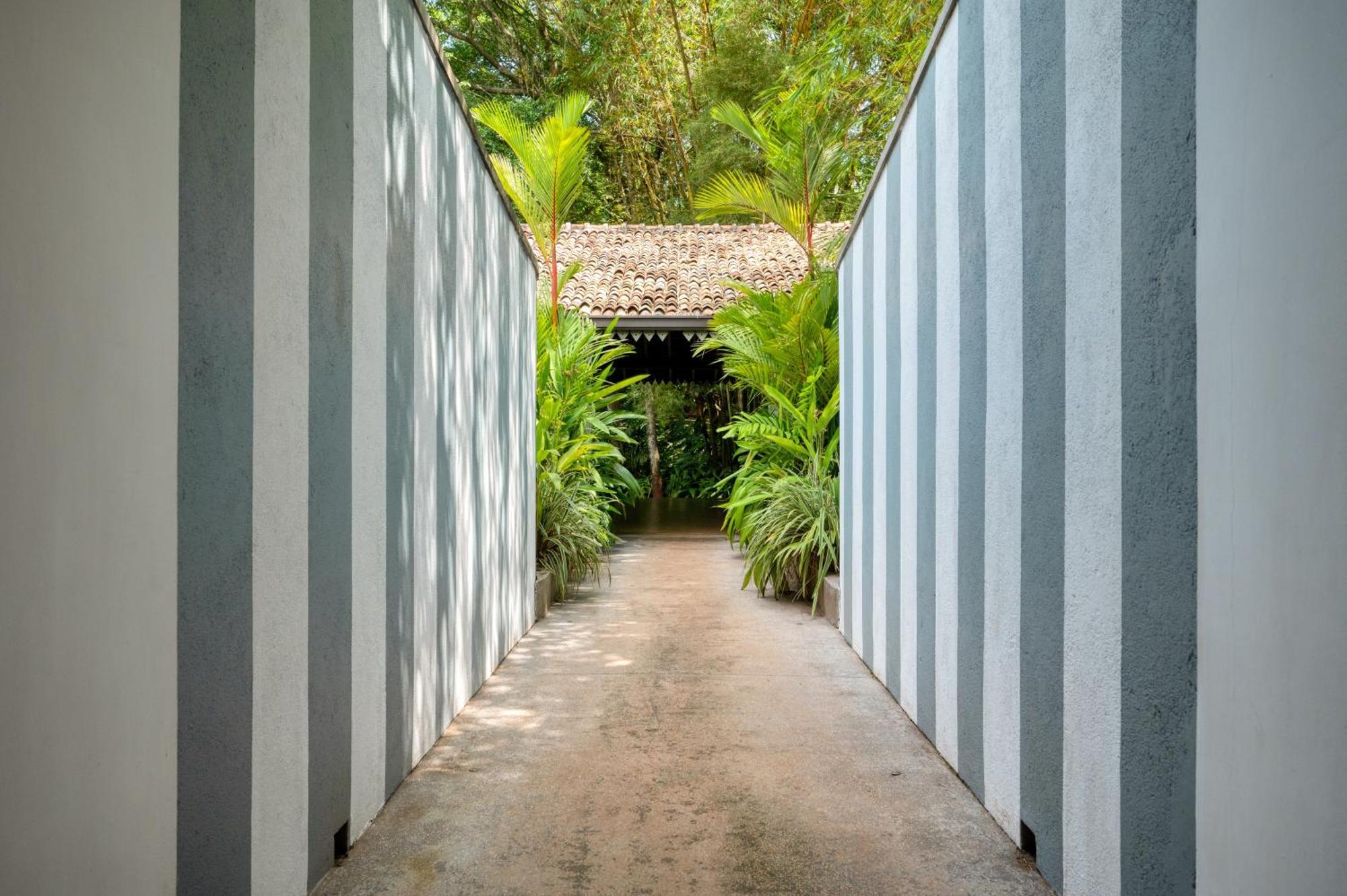 Wallawwa Katunayaka Bagian luar foto